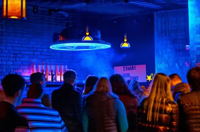 Explore Cluj-Napoca: Nightlife for Solo Adventurers