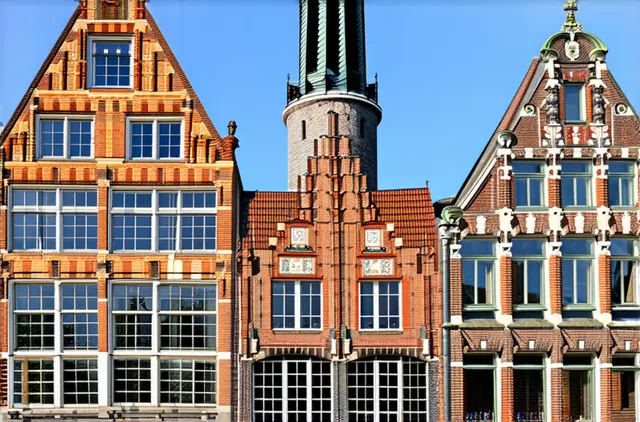 Solo Adventures: Exciting Activities in Lübeck